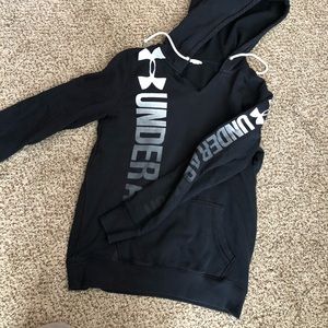 Under armour sweatshirt and sweatpants sz small